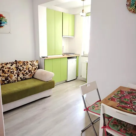 Apartment Garsoniera Olivia - Amarilia Navodari