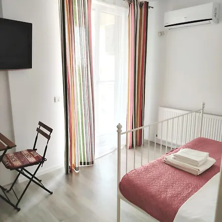 Apartment Garsoniera Olivia - Amarilia *