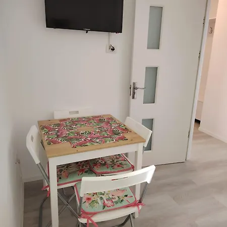Garsoniera Olivia - Amarilia Apartment