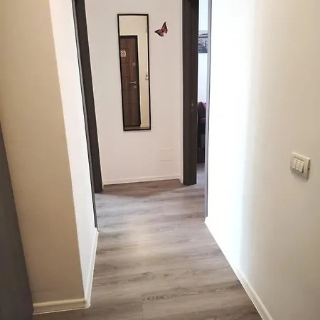 Garsoniera Olivia - Amarilia Διαμέρισμα Năvodari