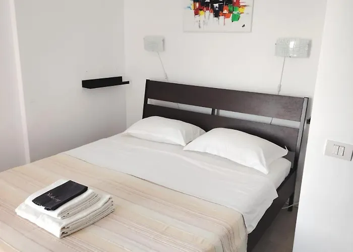 アパート Garsoniera Olivia - Amarilia *